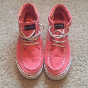 Sperry Coral Hightop Shoes - 9